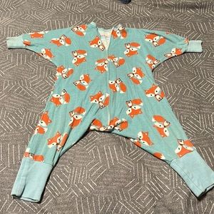 Sleeping Baby Flying Squirrel Pajamas Size 12-24 Months